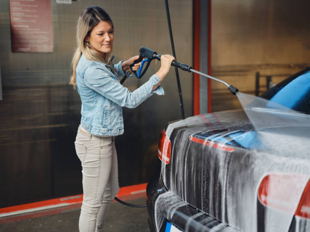 Best Sidewalk Pressure Washing  in Elmira Heights, NY